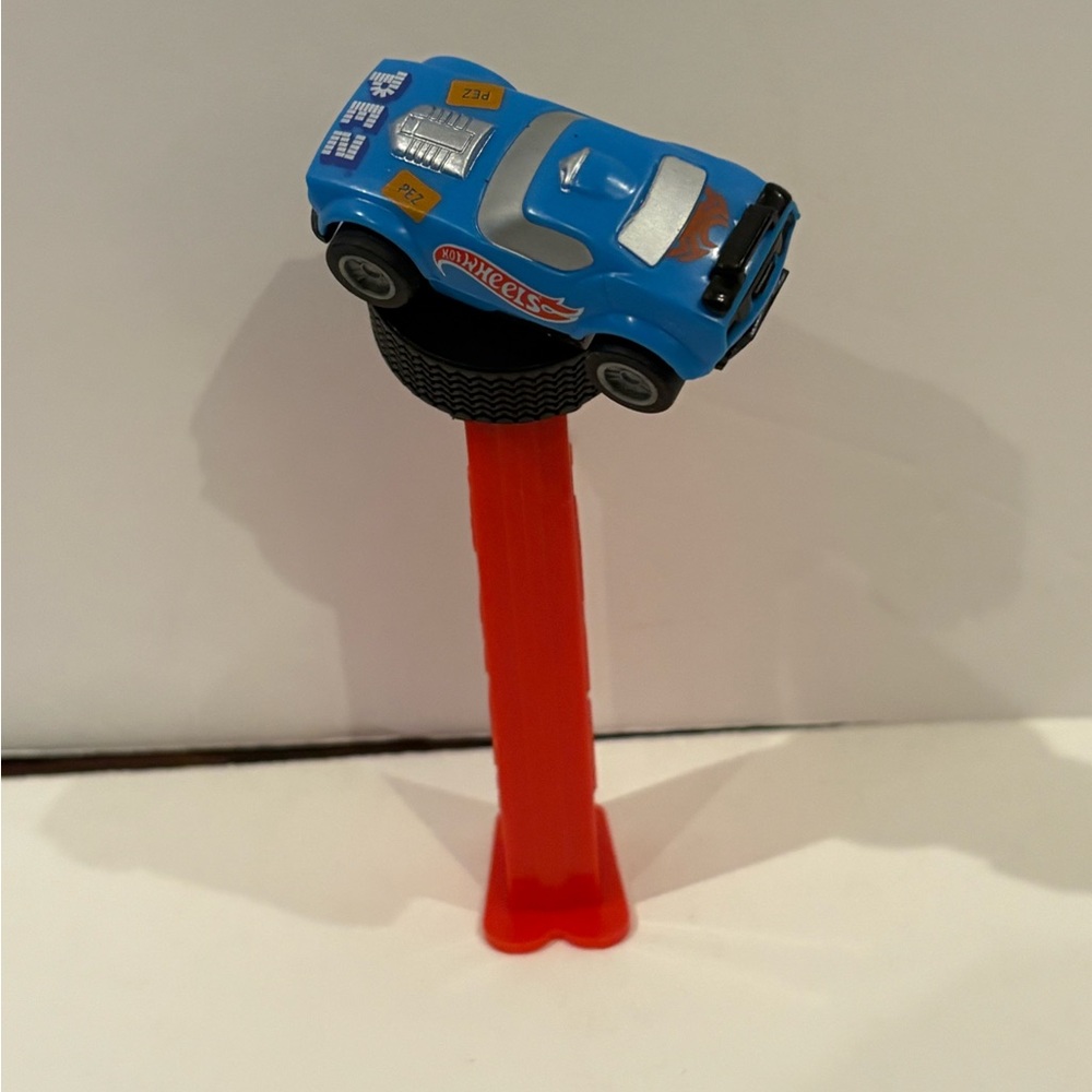 Mattel Hot Wheels Pez Dispenser